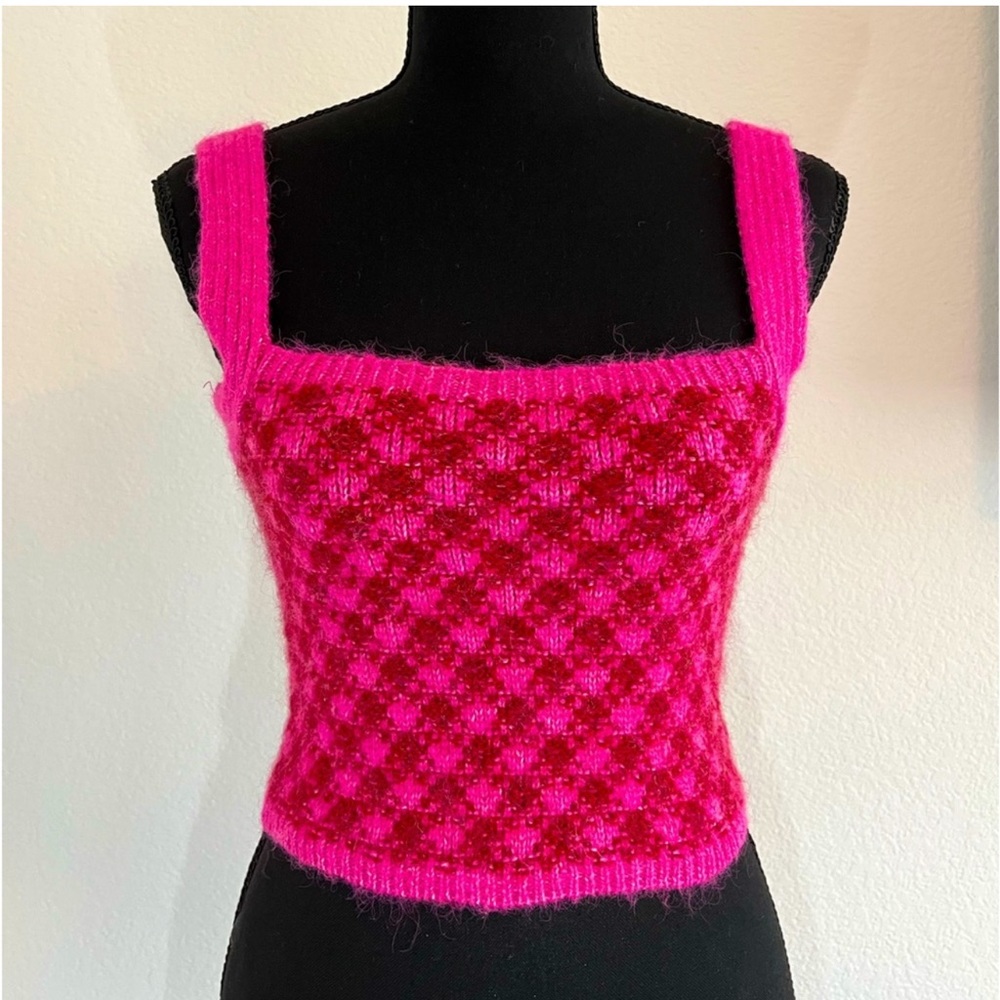 Zara, Pink and Red Knit Houndstooth Top ❤️